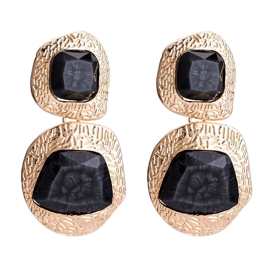 BOLD GEM GLAMOUR EARRING